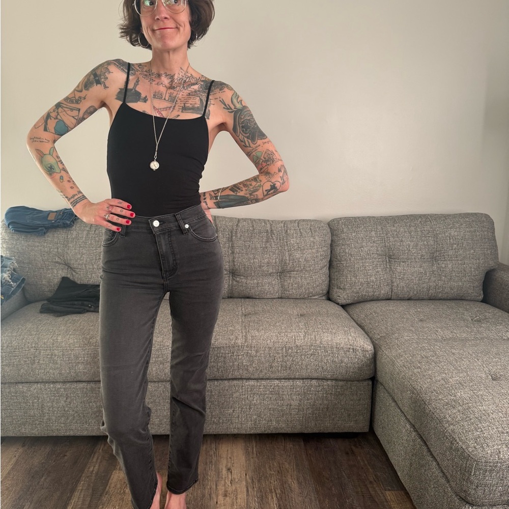 Frame Denim Le Sleek Straight Jeans Size 23